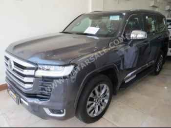 Toyota  Land Cruiser  VXR Twin Turbo  2024  Automatic  0 Km  6 Cylinder  Four Wheel Drive (4WD)  SUV  Gray  With Warranty