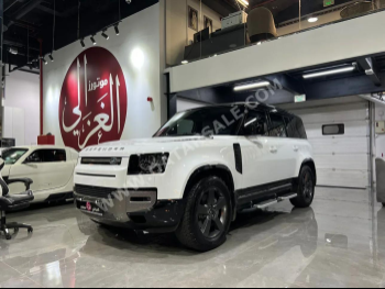 لاند روفر  ديفيندر  110  2025  اوتوماتيك  16,000 كم  4 سلندر  دفع رباعي  اس يو في  أبيض  تحت الضمان