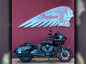 Indian Motors  Challenger Elite -  2024 - Color Black -  Warranty