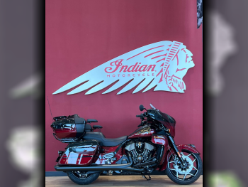 Indian Motors  RoadMaster -  2024 - Color Red & Black -  Warranty