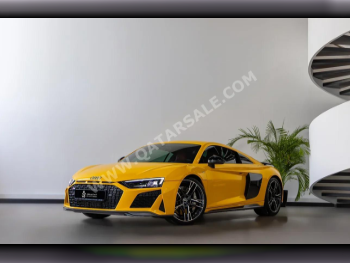 Audi  R8  V10  2023  Automatic  3,700 Km  10 Cylinder  All Wheel Drive (AWD)  Coupe / Sport  Yellow  With Warranty