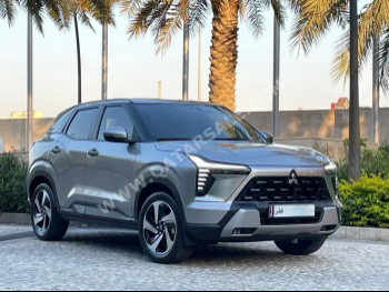 Mitsubishi  Xpander  4 Cylinder  SUV 2x4  Grey  2025