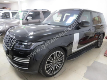 Land Rover  Range Rover  Vogue  Autobiography  2014  Automatic  176,000 Km  8 Cylinder  Four Wheel Drive (4WD)  SUV  Black