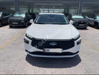 فورد  تورس  2025  اوتوماتيك  0 كم  4 سلندر  دفع خلفي  سيدان  أبيض  تحت الضمان