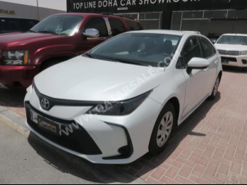 Toyota  Corolla  XLI  2022  Automatic  132,000 Km  4 Cylinder  Front Wheel Drive (FWD)  Sedan  White