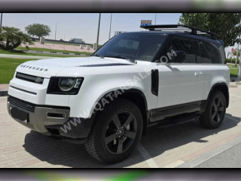 لاند روفر  ديفيندر  90 اس اي  2023  اوتوماتيك  28,000 كم  6 سلندر  دفع كلي مستمر  اس يو في  أبيض  تحت الضمان