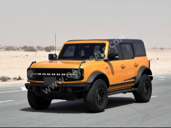 فورد  برونكو  وايلد تراك  2021  اوتوماتيك  89,000 كم  6 سلندر  دفع رباعي  اس يو في  أصفر  تحت الضمان