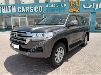 Toyota  Land Cruiser  GXR  2020  Automatic  152,000 Km  6 Cylinder  Four Wheel Drive (4WD)  SUV  Gray