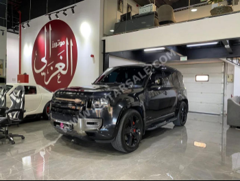 Land Rover  Defender  110 X  2021  Automatic  97,000 Km  6 Cylinder  Four Wheel Drive (4WD)  SUV  Black