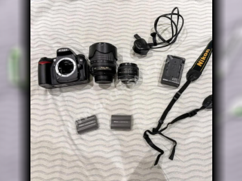 كاميرات رقمية نيكون  دي 90 سيموس  - 12 ميغا بكسل  - اتش دي 720 بيكسل