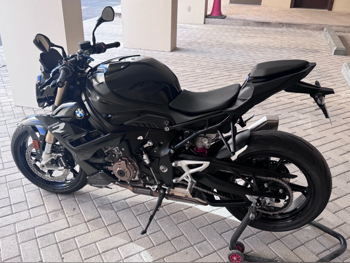 BMW  S1000 RR -  2023 - Color Black -  Warranty