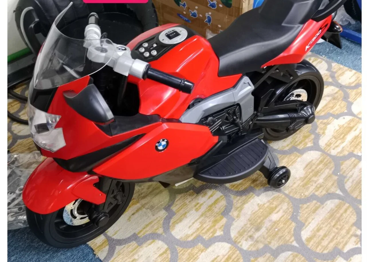 ألعاب الركوب والدواسة  - 3-4 سنوات  - أحمر