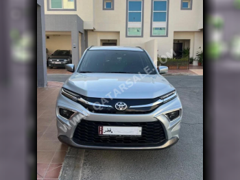 Toyota  Urban Cruiser  2023  Automatic  37,000 Km  4 Cylinder  Front Wheel Drive (FWD)  SUV  Silver  With Warranty