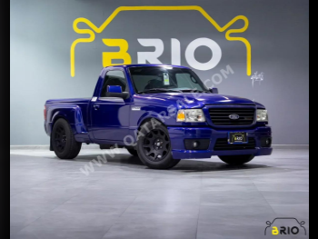 فورد  رانجر  2006  عادي  11,000 كم  4 سلندر  دفع رباعي  بيكب  ازرق