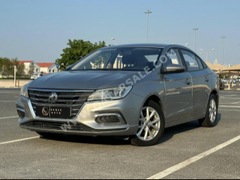 ام جي  5  2021  اوتوماتيك  66,000 كم  4 سلندر  سحب امامي  سيدان  رمادي  تحت الضمان