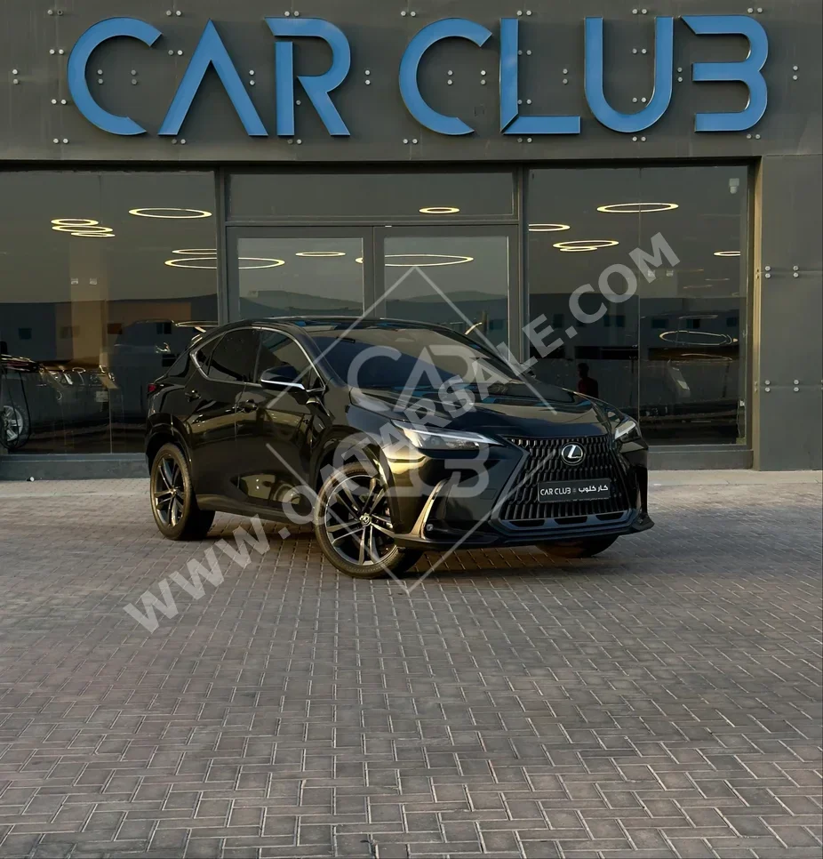 لكزس  ان اكس  350  2022  اوتوماتيك  54,000 كم  4 سلندر  دفع كلي مستمر  اس يو في  أسود