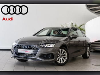 Audi  A4  2.0 T  2022  Automatic  33,000 Km  4 Cylinder  Front Wheel Drive (FWD)  Sedan  Gray  With Warranty