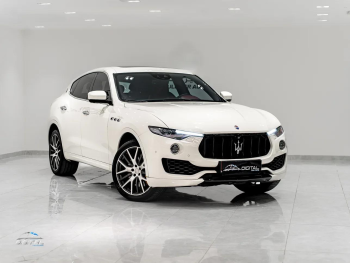 Maserati  Levante  S  2017  Automatic  152,000 Km  6 Cylinder  All Wheel Drive (AWD)  SUV  White