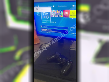 اجهزة العاب الفديو - سوني  - بلاي ستيشن 4  - 500 جيجابايت  -تشمل أجهز تحكم: 1