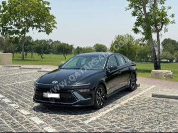 هيونداي  سوناتا  سيدان  أسود  2025
