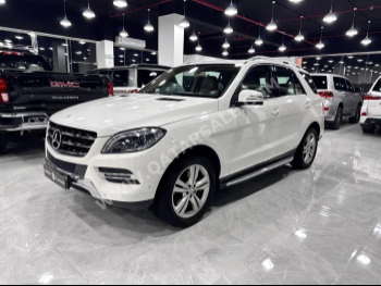 Mercedes-Benz  ML  350  2014  Automatic  106,000 Km  6 Cylinder  Four Wheel Drive (4WD)  SUV  White