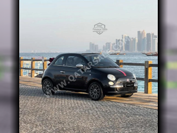 فيات  500  2014  اوتوماتيك  60,500 كم  4 سلندر  سحب امامي  هاتشباك  أسود