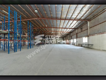 مخازن و مستودعات - الريان  - المنطقة الصناعية  -المساحة: 5000 متر مربع