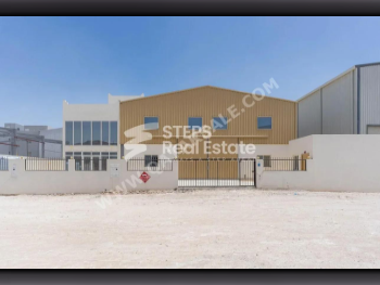 مخازن و مستودعات - الوكرة  - بركة العوامر  -المساحة: 1000 متر مربع