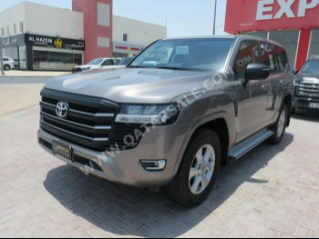 Toyota  Land Cruiser  GXR Twin Turbo  2024  Automatic  96,000 Km  6 Cylinder  Four Wheel Drive (4WD)  SUV  Bronze  With Warranty