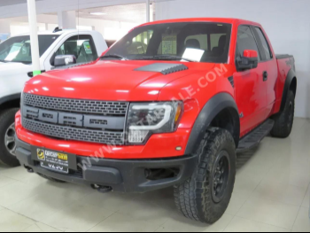Ford  Raptor  SVT  2014  Automatic  135,000 Km  8 Cylinder  Four Wheel Drive (4WD)  Pick Up  Red