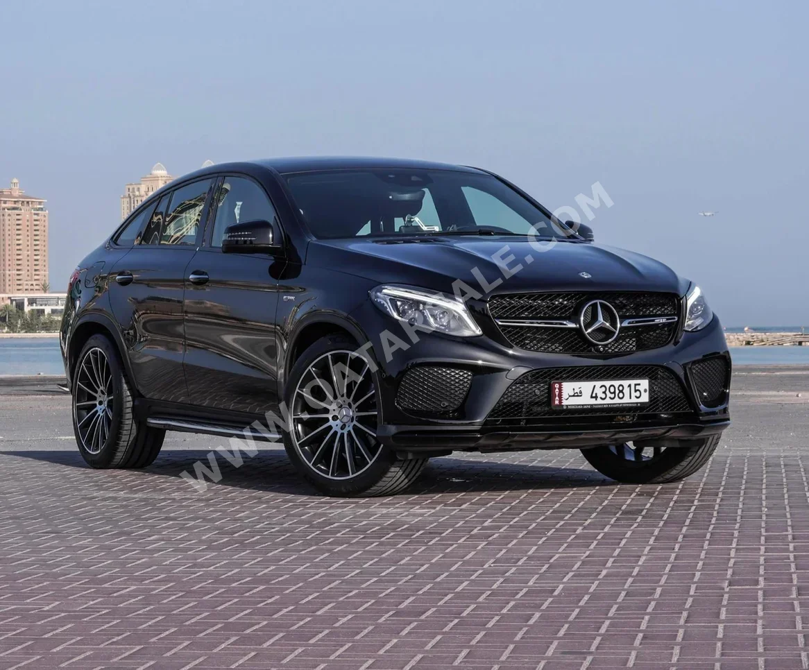 مرسيدس - بنز  جي ال اي  43 AMG  2019  اوتوماتيك  73,000 كم  8 سلندر  دفع رباعي  اس يو في  رمادي