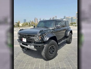 فورد  برونكو  بيغ بيند  2023  اوتوماتيك  9,000 كم  6 سلندر  دفع رباعي  اس يو في  أسود  تحت الضمان