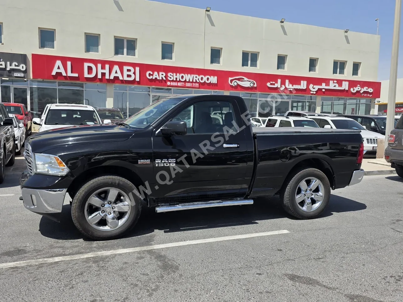 دودج  رام  1500  2017  اوتوماتيك  245,000 كم  8 سلندر  دفع رباعي  بيكب  أسود