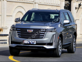 Cadillac  Escalade  Platinum  2023  Automatic  0 Km  8 Cylinder  Four Wheel Drive (4WD)  SUV  Gray  With Warranty