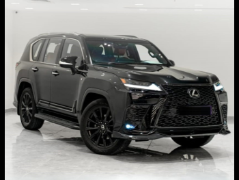 لكزس  ال اكس  600 اف سبورت  2022  اوتوماتيك  92,000 كم  6 سلندر  دفع رباعي  اس يو في  أسود  تحت الضمان