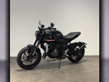 Triumph  Trident 660 -  2024 - Color Black -  Warranty