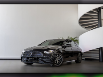 مرسيدس - بنز  سي - كلاس  300  2024  اوتوماتيك  12,200 كم  4 سلندر  دفع خلفي  سيدان  أسود  تحت الضمان