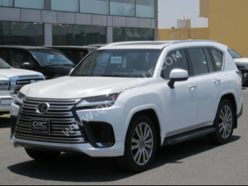 لكزس  ال اكس  600 في اي بي  2023  اوتوماتيك  24,000 كم  6 سلندر  دفع رباعي  اس يو في  أبيض  تحت الضمان