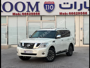 نيسان  باترول  بلاتنيوم  2016  اوتوماتيك  273,000 كم  8 سلندر  دفع رباعي  اس يو في  أبيض