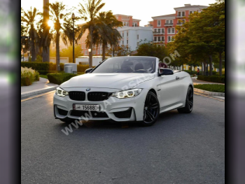 بي ام دبليو  الفئة - ام  4  2016  اوتوماتيك  49,000 كم  6 سلندر  دفع خلفي  كشف  أبيض