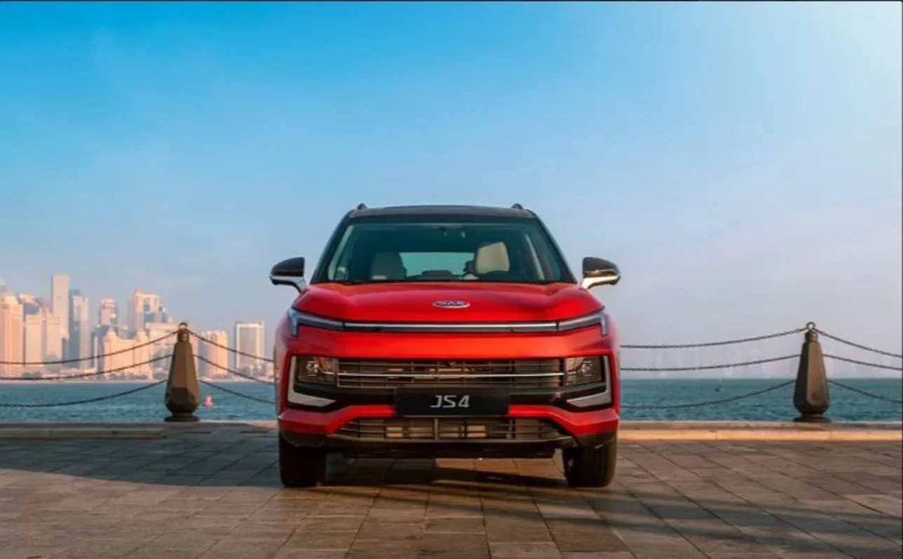 Jac  JS4 - Intelligent  4 Cylinder  SUV 2x4  Pearl  2025