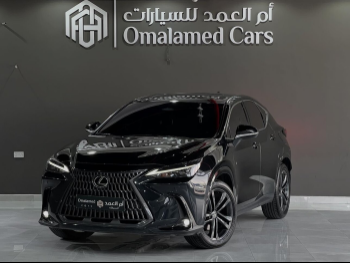 لكزس  ان اكس  350  2024  اوتوماتيك  14,900 كم  6 سلندر  دفع رباعي  اس يو في  أسود  تحت الضمان