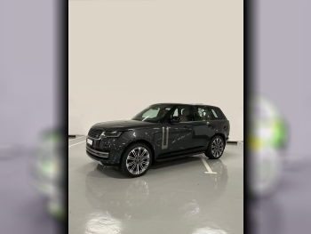 Land Rover  Range Rover  Vogue SE  2024  Automatic  33,000 Km  6 Cylinder  Four Wheel Drive (4WD)  SUV  Gray  With Warranty