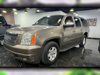 جي ام سي  يوكون  اكس إل  2013  اوتوماتيك  115,000 كم  8 سلندر  دفع رباعي  اس يو في  برونزي