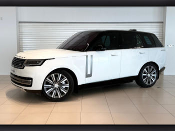 Land Rover  Range Rover  Vogue HSE  2023  Automatic  46,908 Km  8 Cylinder  Four Wheel Drive (4WD)  SUV  White  With Warranty