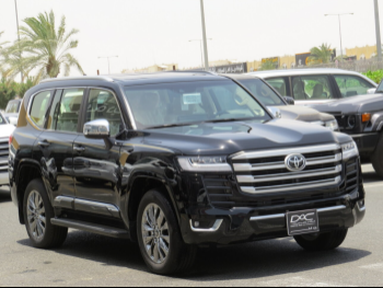 Toyota  Land Cruiser  VXR Twin Turbo  2024  Automatic  0 Km  6 Cylinder  Four Wheel Drive (4WD)  SUV  Black  With Warranty