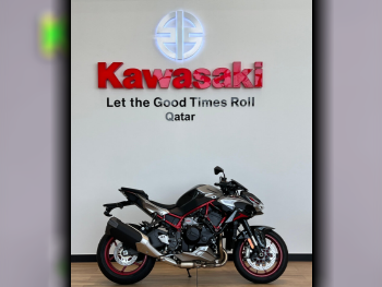 Kawasaki  Z H2 -  2023 - Color Red & Black -  Warranty