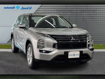 Mitsubishi  Outlander  2025  Automatic  521 Km  4 Cylinder  Front Wheel Drive (FWD)  SUV  Silver  With Warranty