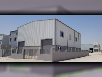 مخازن و مستودعات - الوكرة  - بركة العوامر  -المساحة: 1000 متر مربع