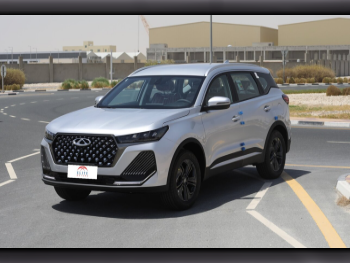 شيري  تيجو  7  برو  2026  اوتوماتيك  0 كم  4 سلندر  سحب امامي  اس يو في  فضي  تحت الضمان